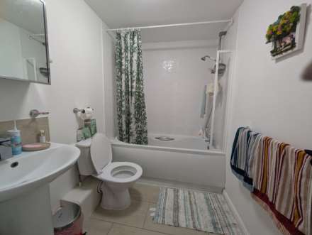 Chantry Close, Abbey Wood, Image 6