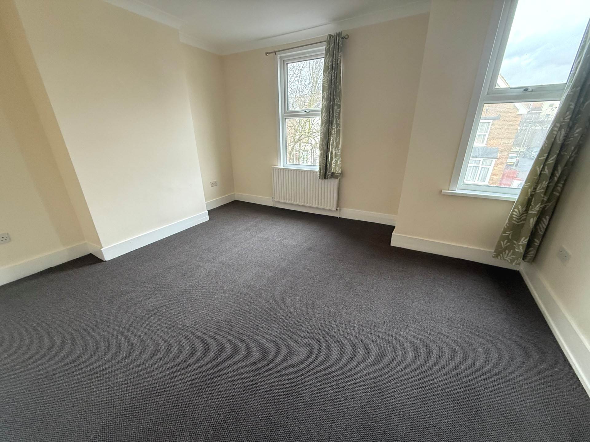 Abbey Grove, London, Image 13