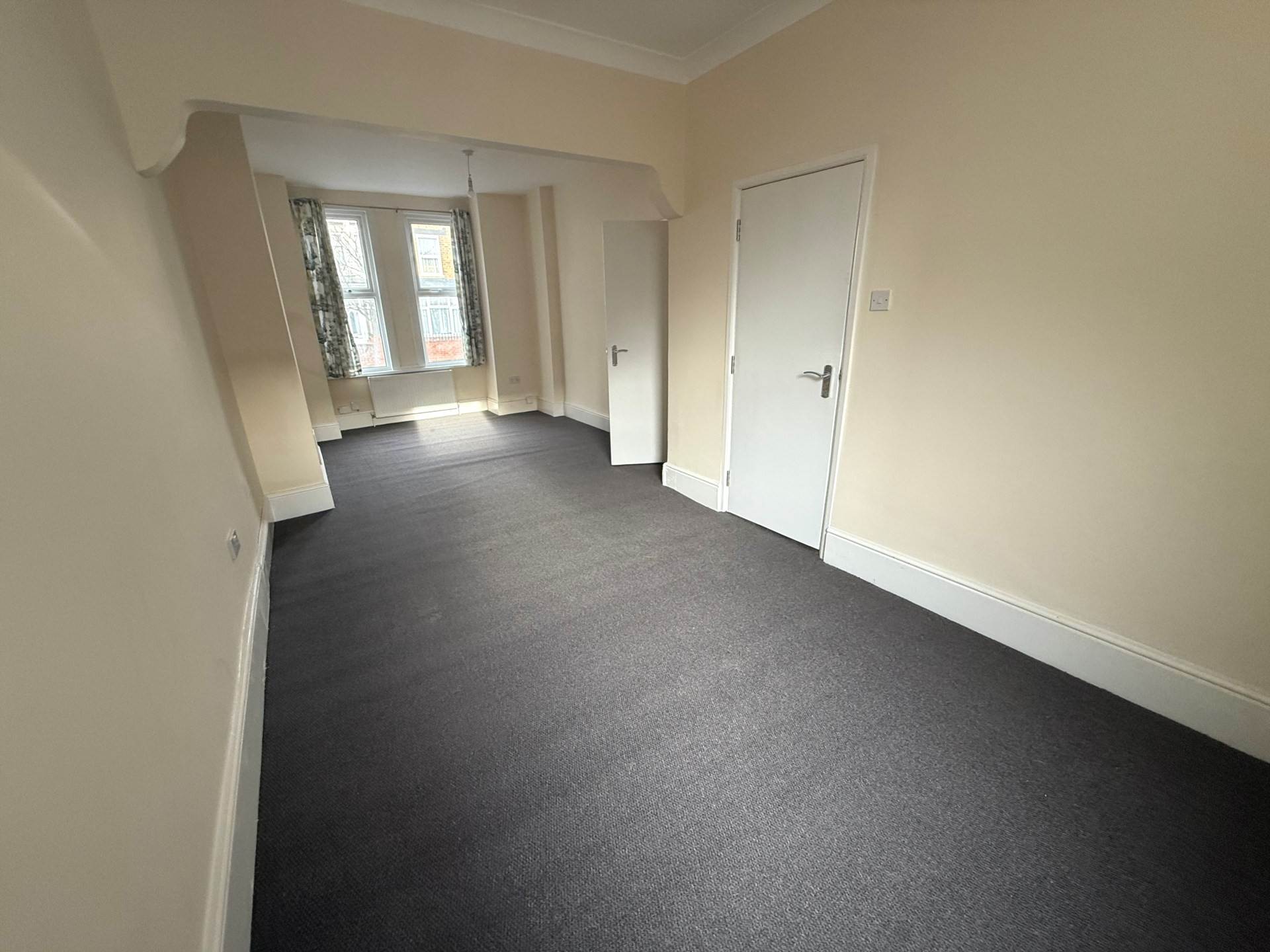 Abbey Grove, London, Image 5