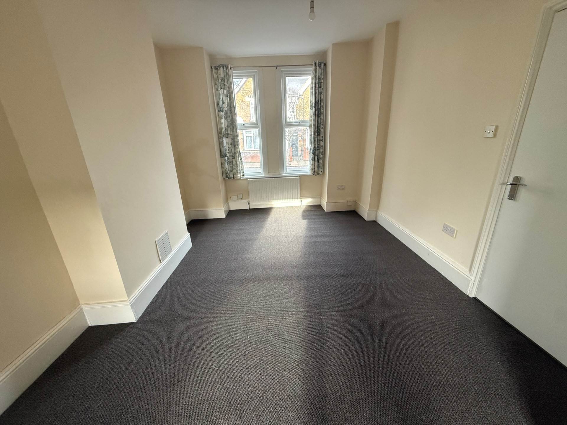 Abbey Grove, London, Image 6