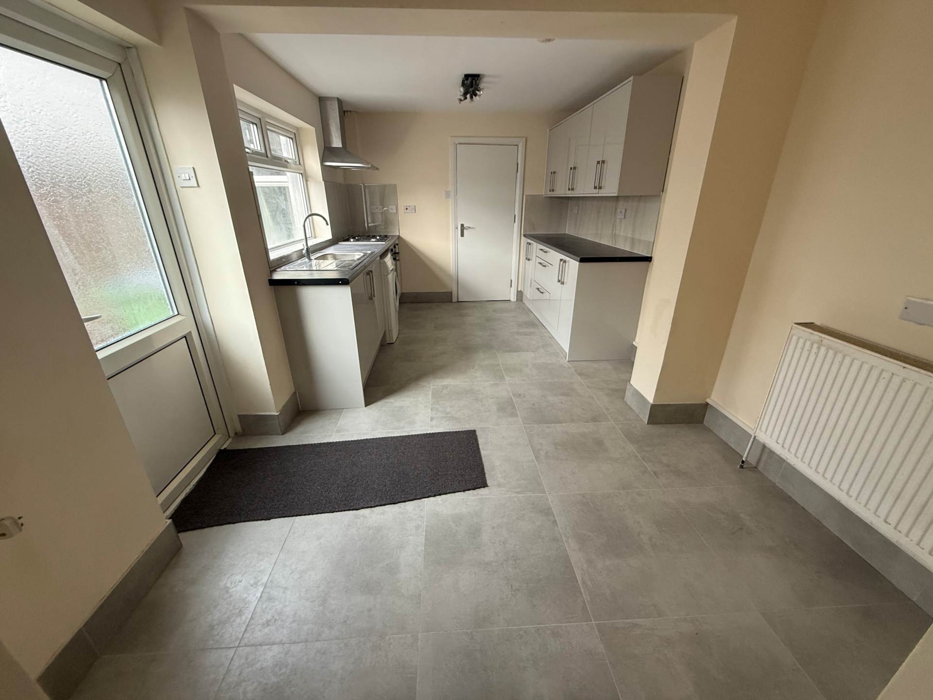 Abbey Grove, London, Image 8