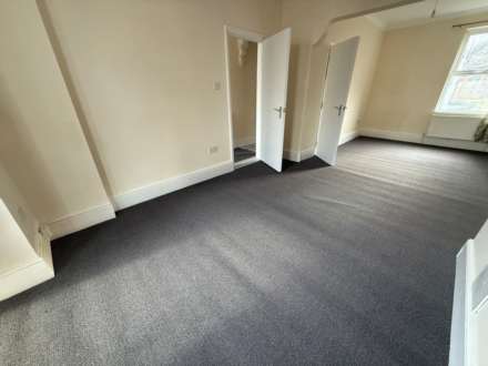 Abbey Grove, London, Image 4