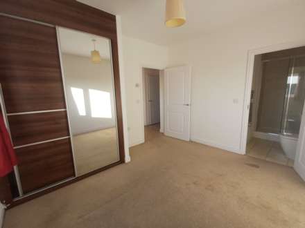 Crystal Court, Rainbow Road, Erith, Image 4