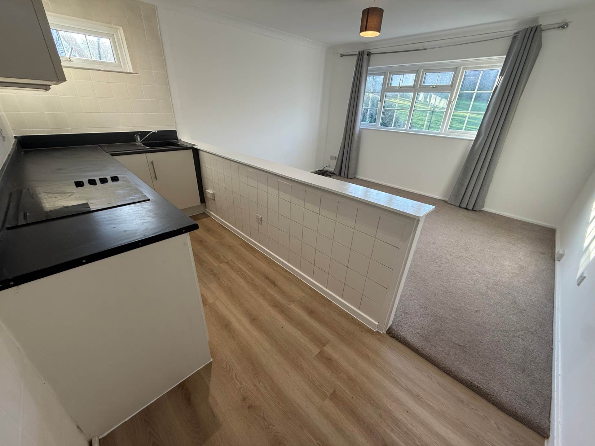 Manorside Close, London, Image 6