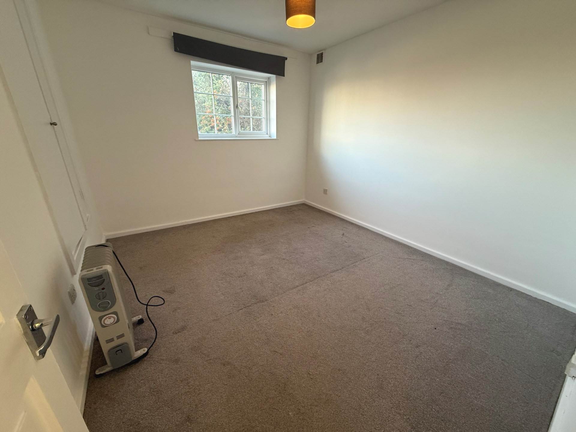 Manorside Close, London, Image 8