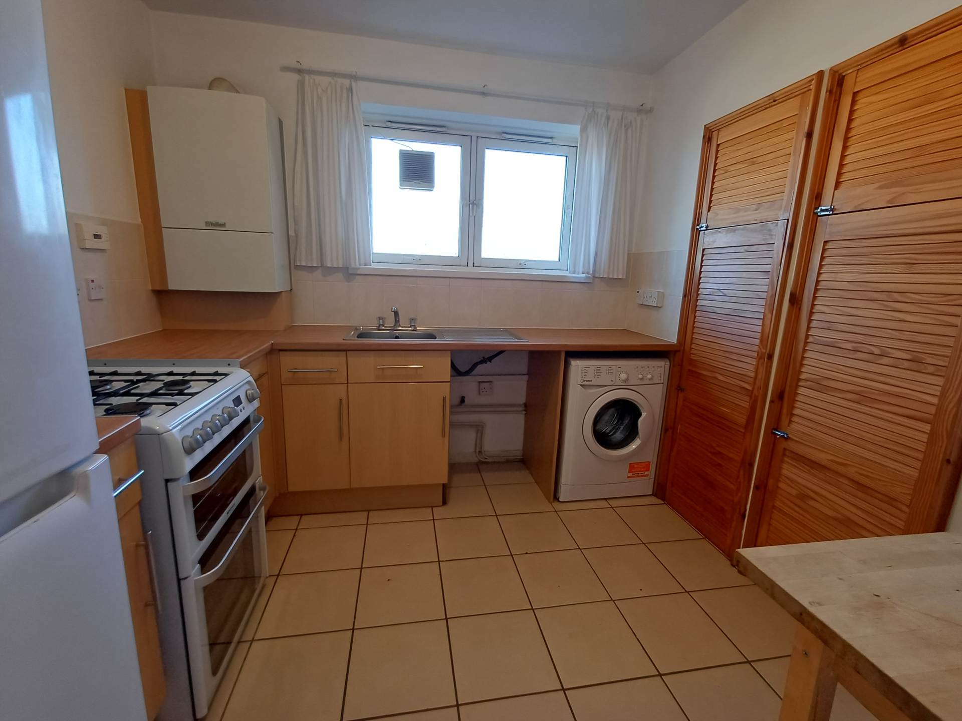 Dianthus Close, London, Image 6