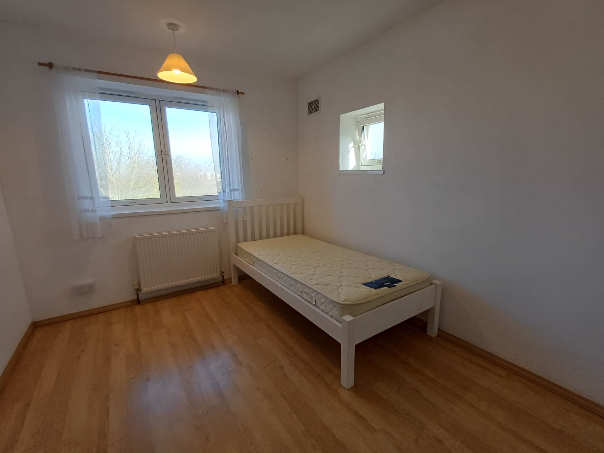 Dianthus Close, London, Image 9