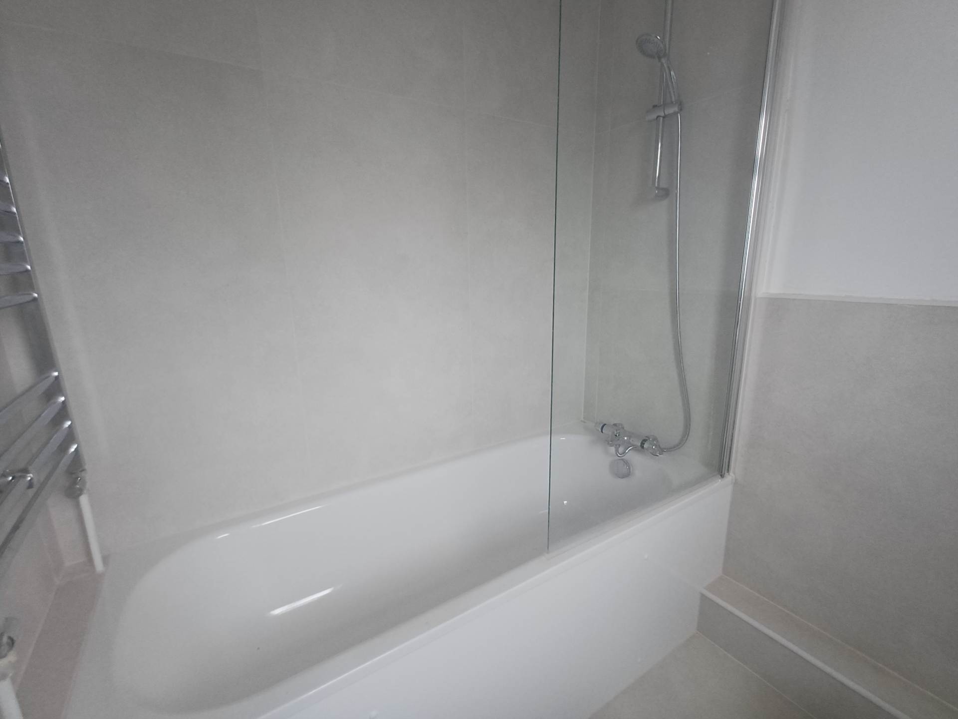 Highfield Avenue, Erith, Image 3