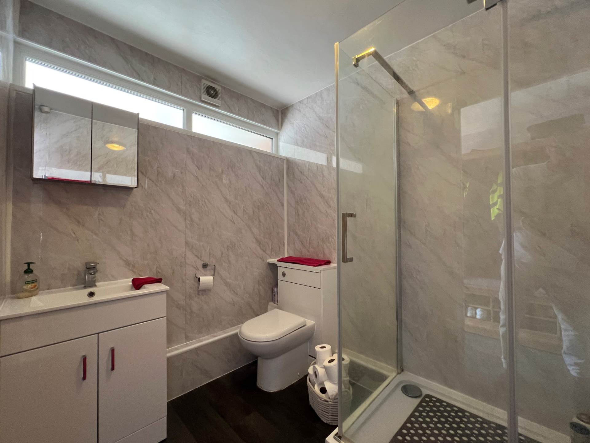 Disraeli Close, London  *VIDEO & 3D FLOORPLAN AVAILABLE**, Image 6