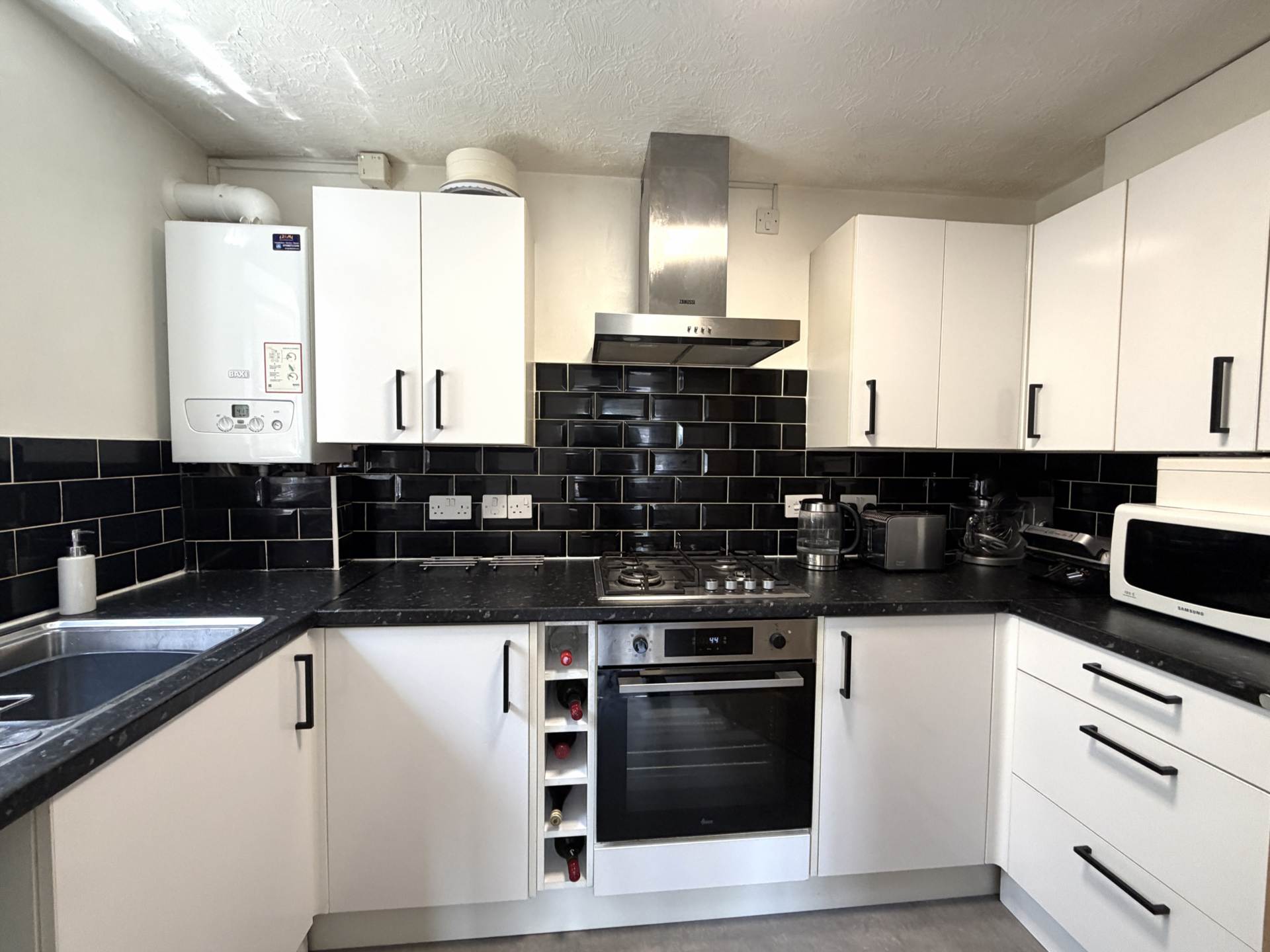Canada Road, Slade Green  ** VIDEO & 3D FLOORPLAN AVAILABLE **, Image 6