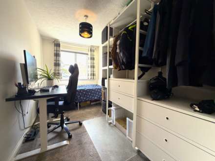 Canada Road, Slade Green  ** VIDEO & 3D FLOORPLAN AVAILABLE **, Image 9