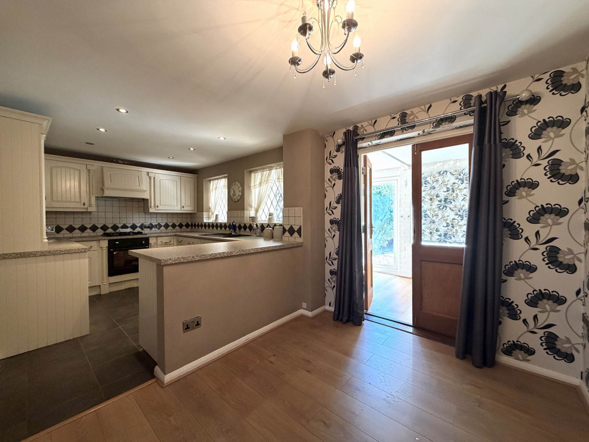 Jenningtree Road, Erith  ***3D FLOORPLAN & VIDEO  AVAILABLE ***, Image 10