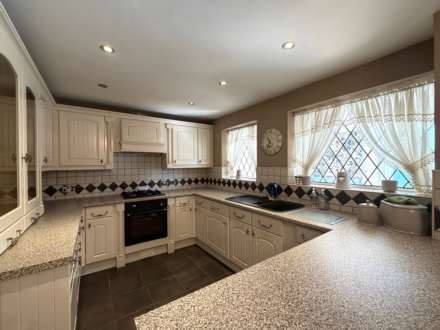 Jenningtree Road, Erith  ***3D FLOORPLAN & VIDEO  AVAILABLE ***, Image 12
