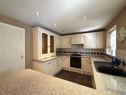 Jenningtree Road, Erith  ***3D FLOORPLAN & VIDEO  AVAILABLE ***, Image 8