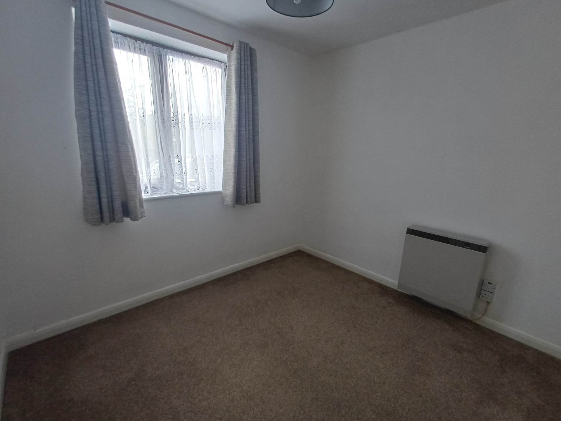 Bevans Close, Greenhithe, Image 10