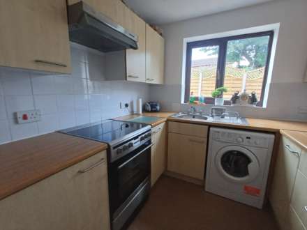 Bevans Close, Greenhithe, Image 7