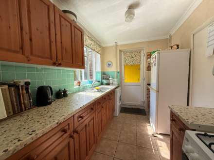 Rochdale Road, London ***3D FLOORPLAN & VIDEO  AVAILABLE ***, Image 2