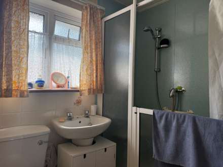 Rochdale Road, London ***3D FLOORPLAN & VIDEO  AVAILABLE ***, Image 7