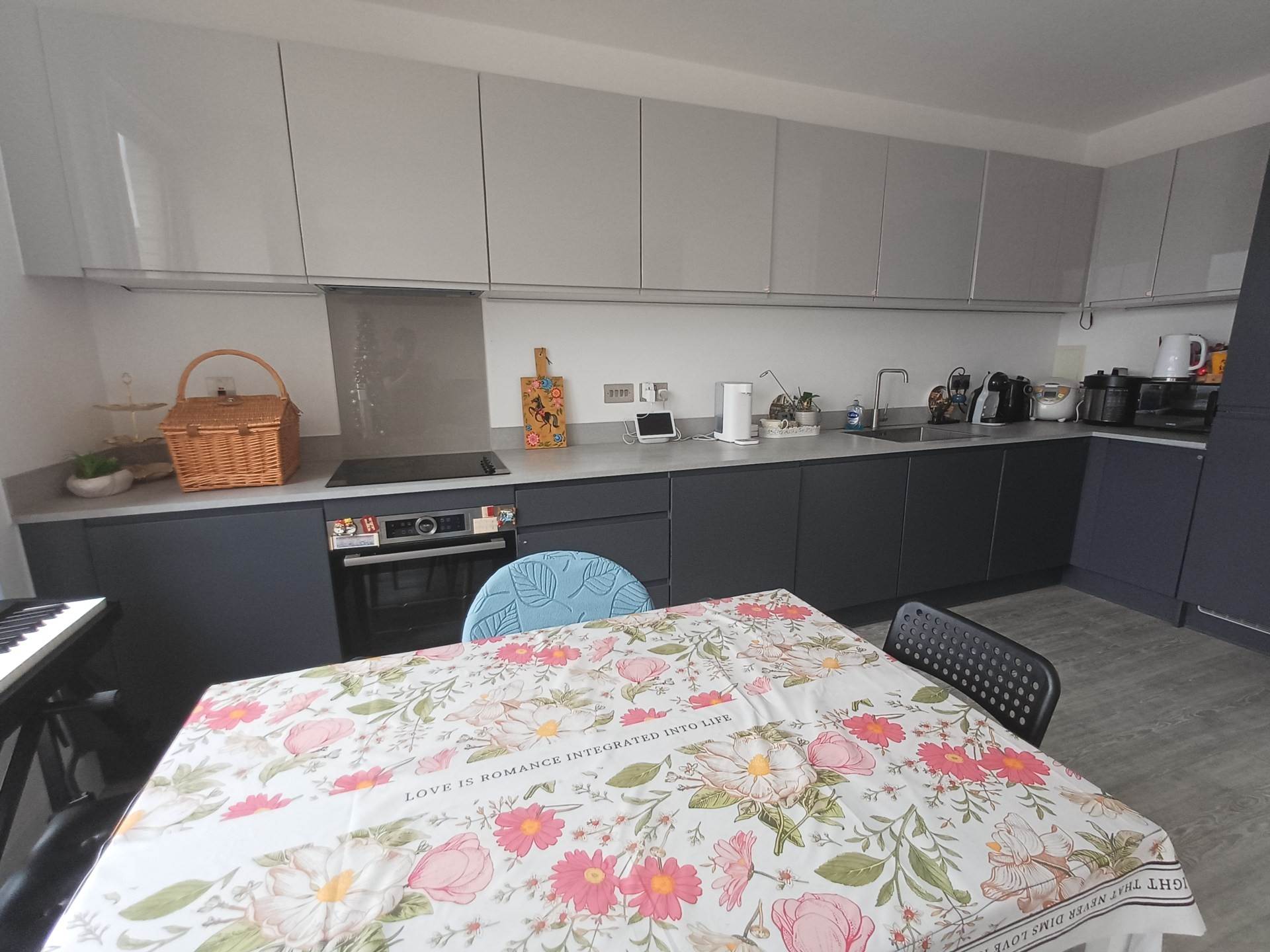 Southmere, London, Image 7