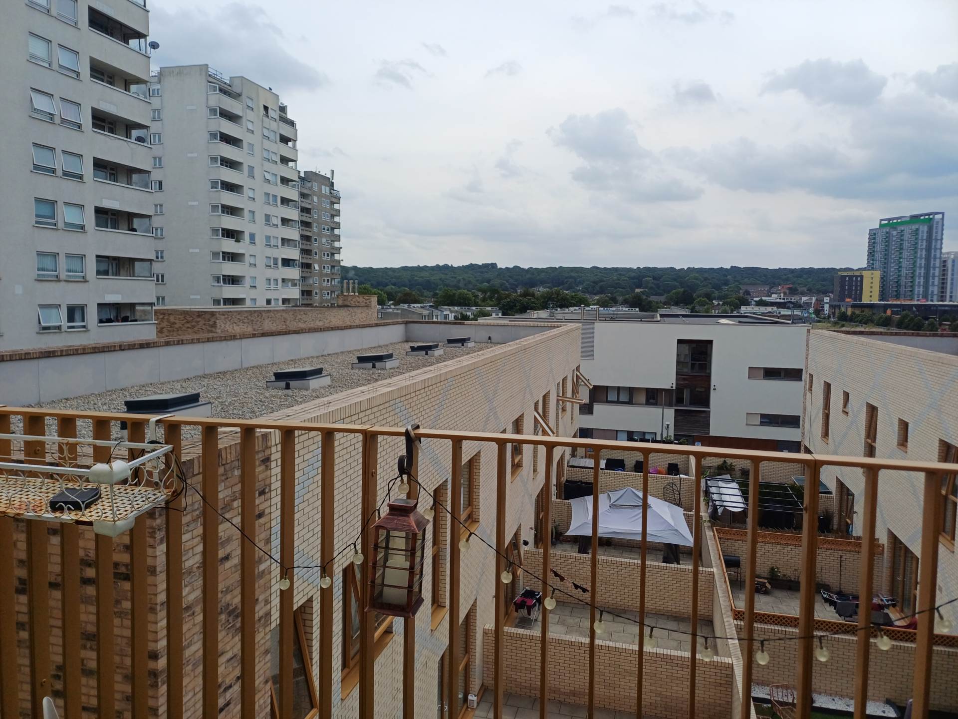 Southmere, London, Image 9
