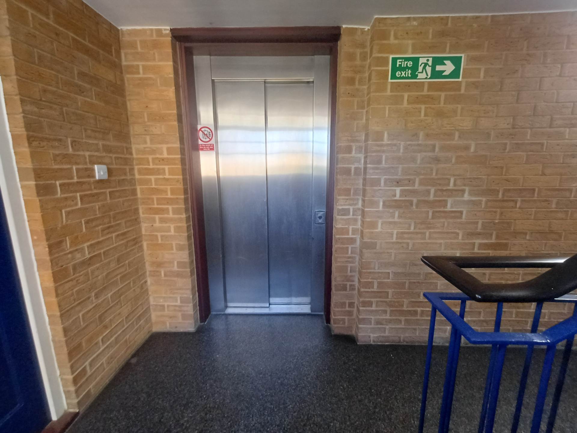 Greenhaven Drive, London, Image 10