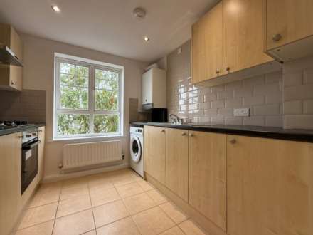 Greenhaven Drive, London, Image 3