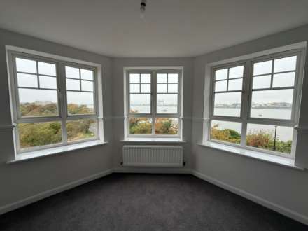 Greenhaven Drive, London, Image 9
