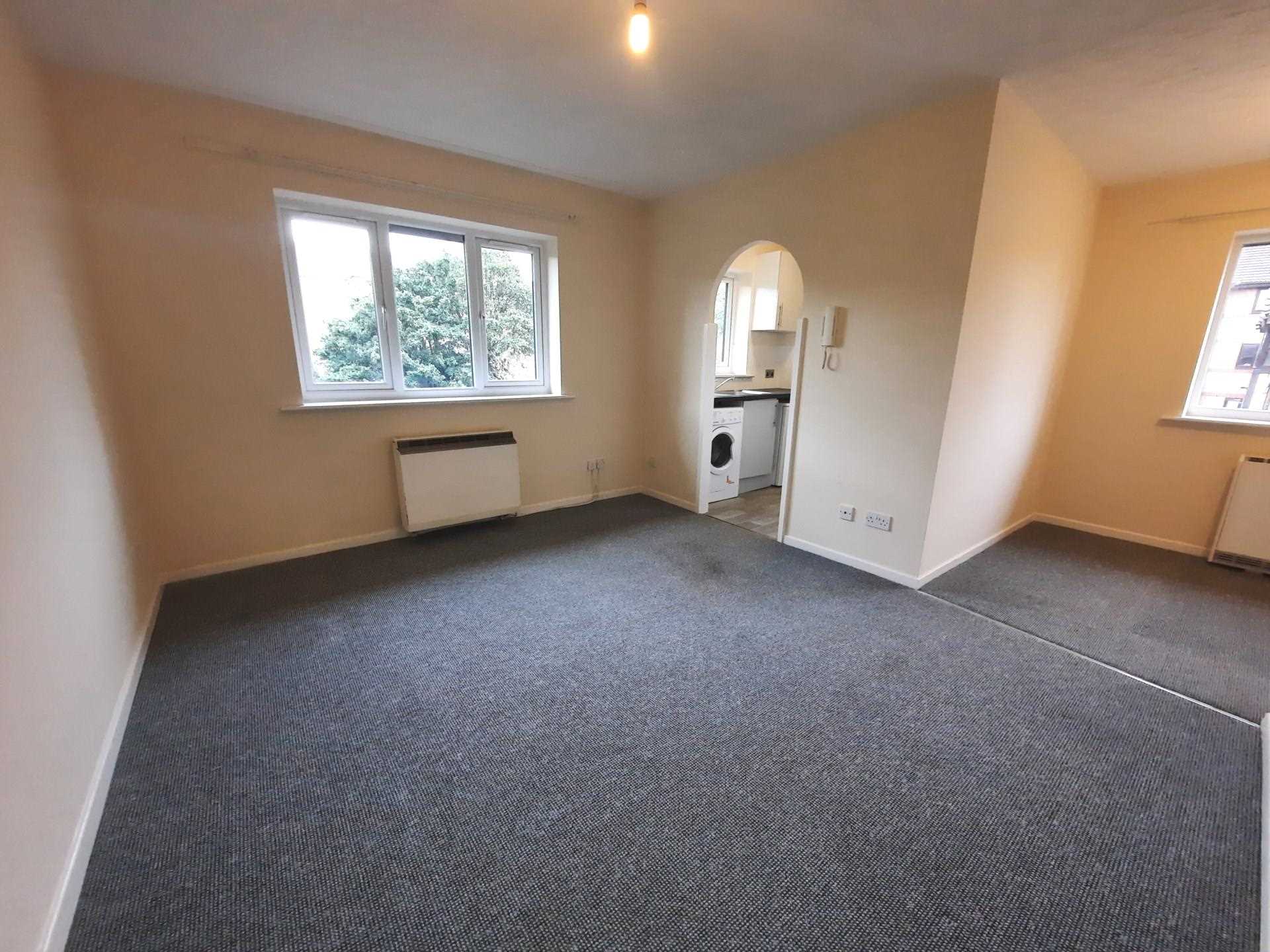 Frobisher Road, Erith, Image 3