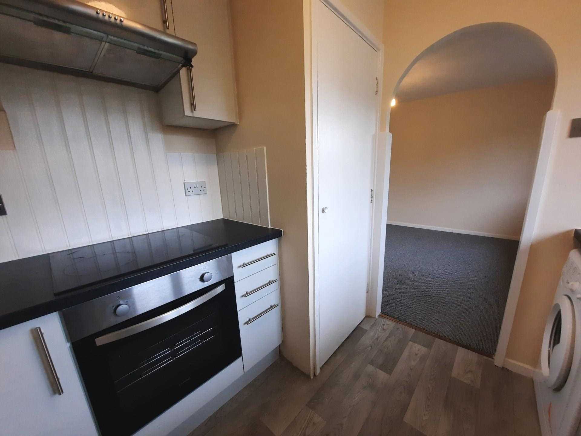 Frobisher Road, Erith, Image 7