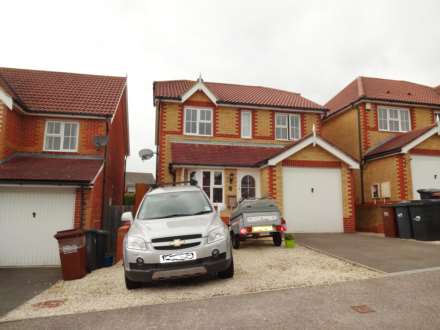 4 Bedroom Detached, Lambourn Avenue, Stone Cross