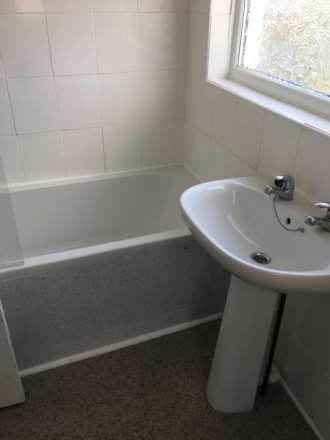 Gainsborough Crescent, Langney, Image 7
