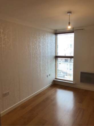 Marine Road, Eastbourne, Image 4