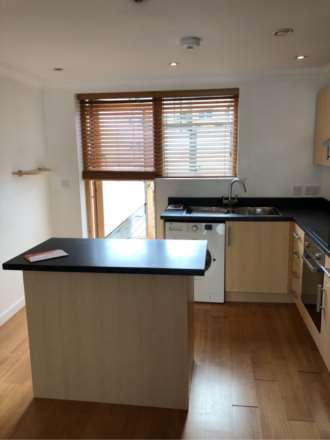 Marine Road, Eastbourne, Image 9