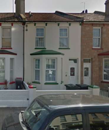 2 Bedroom Terrace, ROMNEY STREET, EASTBOURNE 2-bed terrace house
