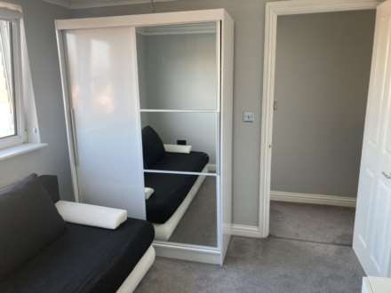*STUDIO FLAT* St Aubyns Road, Eastbourne, Image 16