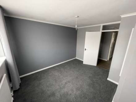 Cornwallis Close, Eastbourne, Image 11