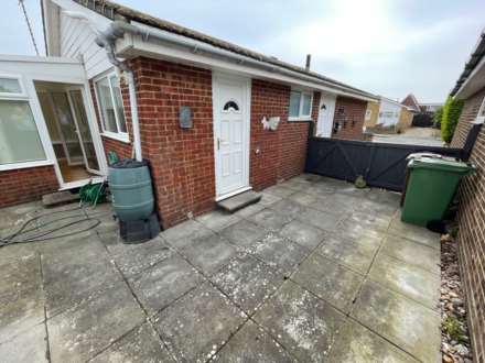 Cornwallis Close, Eastbourne, Image 20
