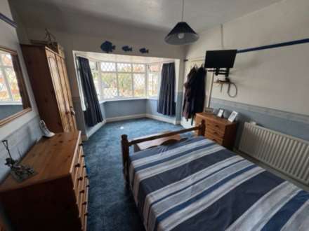 Hunloke Avenue, Eastbourne, Image 6