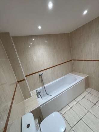 Ensenada Reef, Eastbourne *Private Balcony with Stunning Sea view*, Image 10