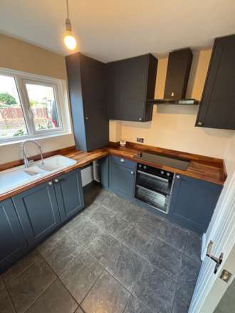 Gardner Close, Eastbourne, Image 2