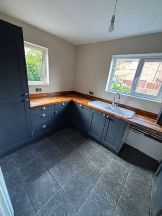 Gardner Close, Eastbourne, Image 5