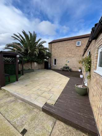 Gardner Close, Eastbourne, Image 6