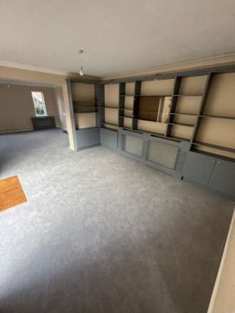 Gardner Close, Eastbourne, Image 9