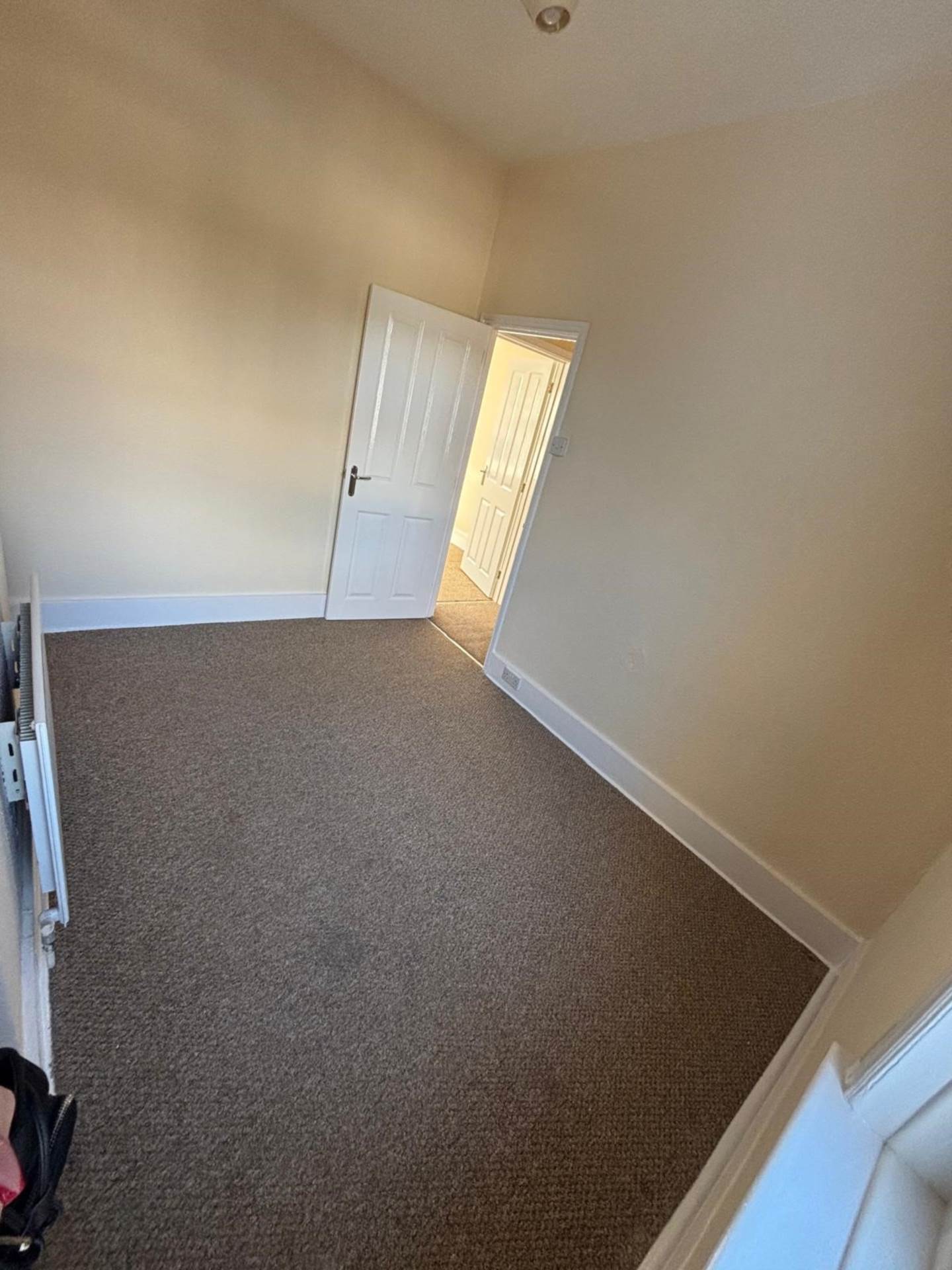 Winchcombe Road, Eastbourne, Image 19