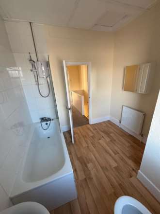 Winchcombe Road, Eastbourne, Image 17