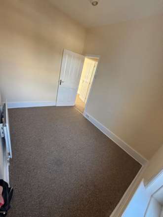 Winchcombe Road, Eastbourne, Image 19