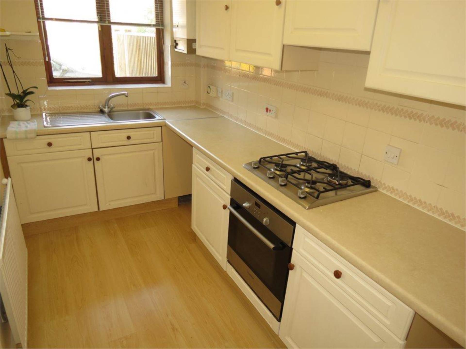 Glenmore Mews, Eastbourne, Image 3