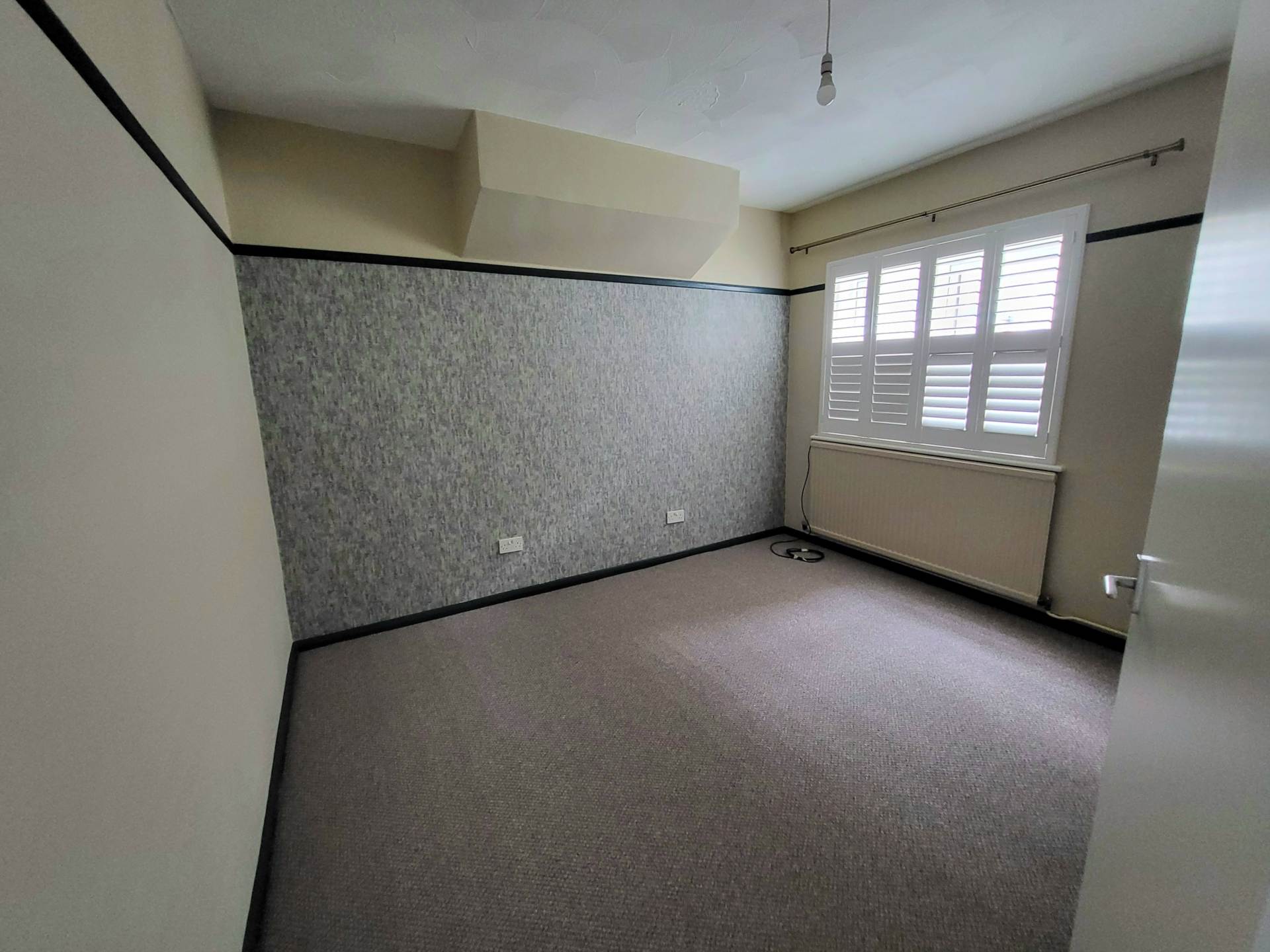 *NEWLY REFURBISHED* Ashford Road, Eastbourne BN21 3TP, Image 14