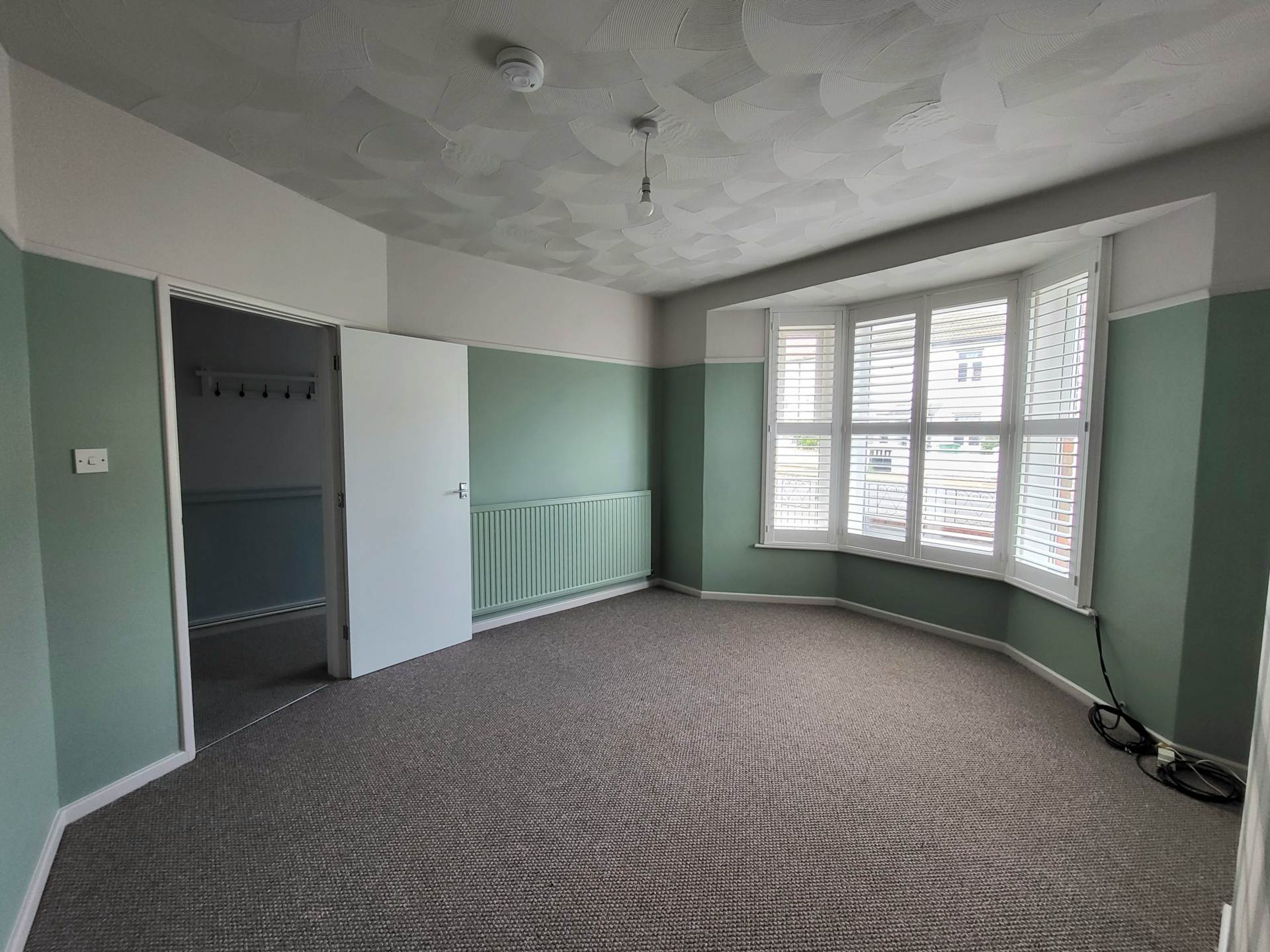 *NEWLY REFURBISHED* Ashford Road, Eastbourne BN21 3TP, Image 18