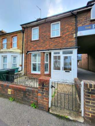 *NEWLY REFURBISHED* Ashford Road, Eastbourne BN21 3TP, Image 1